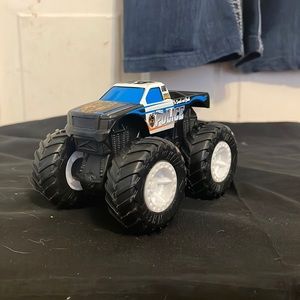 Hot wheels Police Monster Truck